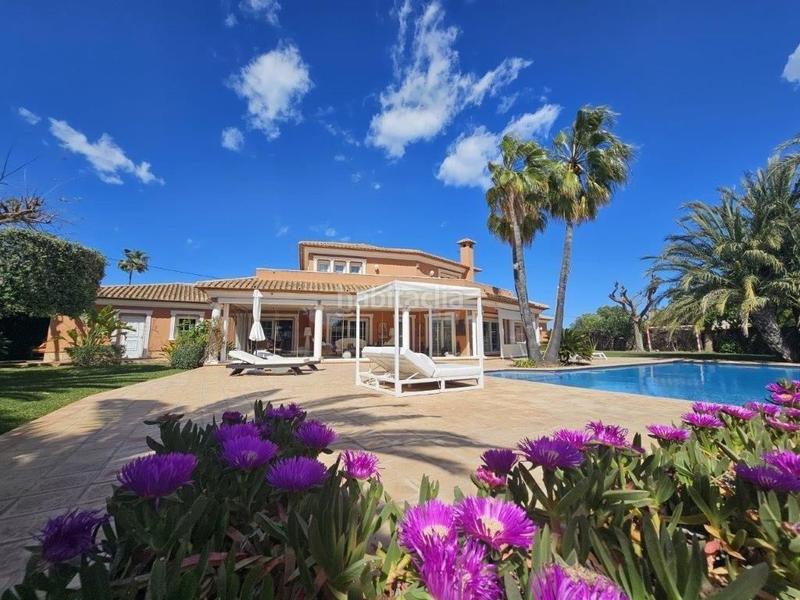 Foto 592905f0-d6da-4a1d-8971-12566bd64a88. Casa amb calefacció piscina a Les Bassetes - El Marjal Dénia