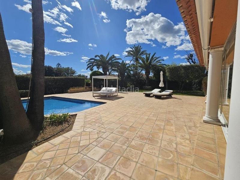 Foto aabc2860-9704-4ecc-b867-a77c654738e8. Casa amb calefacció piscina a Les Bassetes - El Marjal Dénia