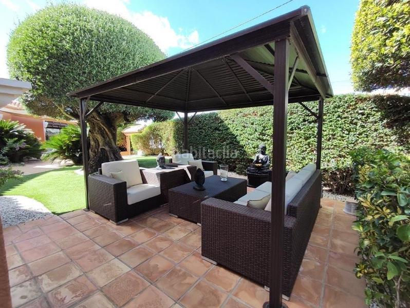 Foto f859b085-1815-40a2-9d35-c9b6f1672a2b. Casa amb calefacció piscina a Les Bassetes - El Marjal Dénia