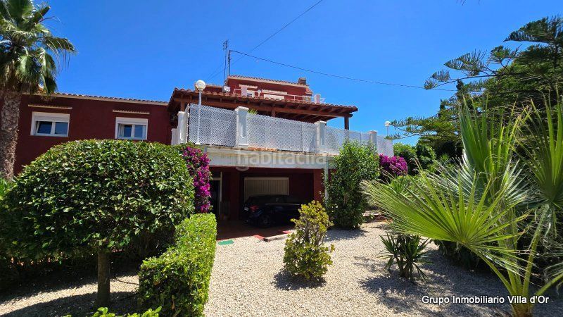Foto cf209d55-4661-474e-b52a-aa1bdb6286e9. Casa amb calefacció piscina a Las Rotas / Les Rotes Dénia