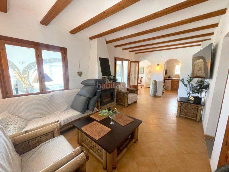 Foto 0db25c2b-4021-4e4b-b025-16417fd0a496. Haus mit heizung pool in La Pedrera-Vessanes Dénia