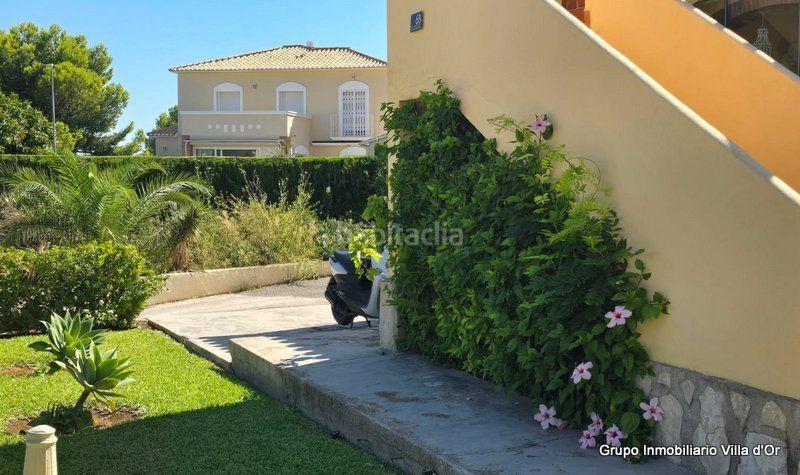 Foto fc2219ac-b1fa-485a-8667-f72a6c02b437. Casa adosada en El Montgó Dénia