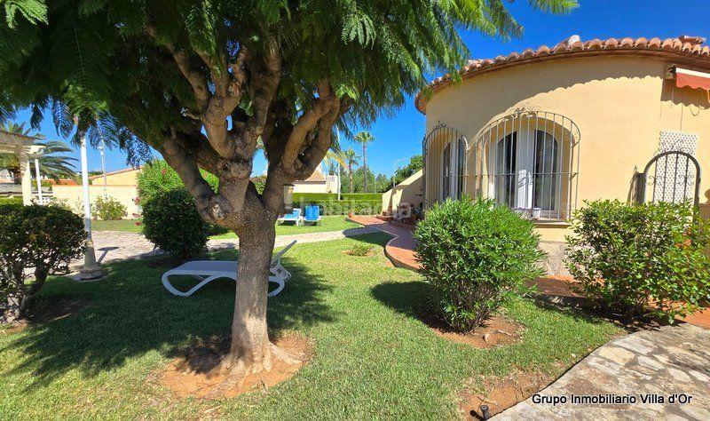 Foto 408ab785-f163-42a5-ba42-c7e6a73584c8. Reihenhaus mit heizung pool in El Montgó Dénia