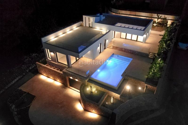 Foto 20d22e7e-9869-4116-8d6b-791f60c7a542. Casa amb calefacció piscina a El Montgó Dénia