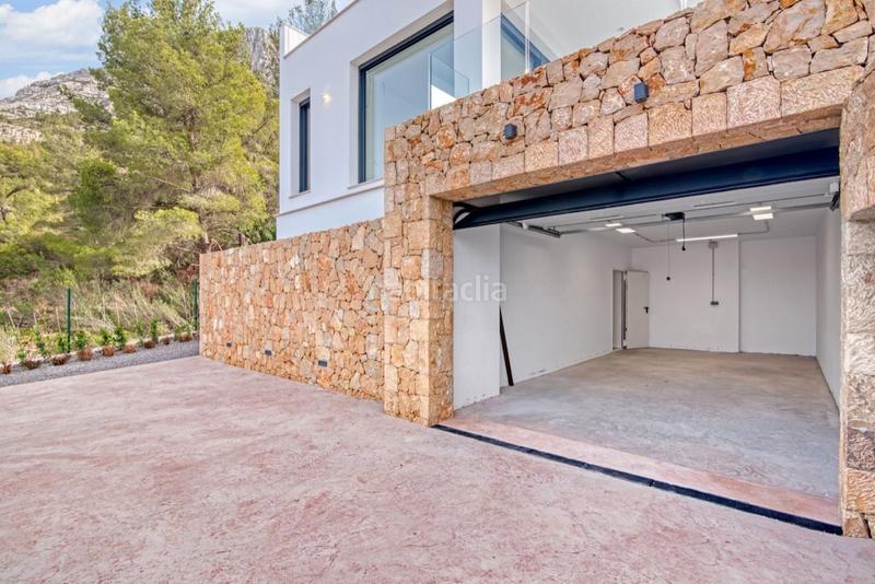 Foto d0f2074e-1c64-4104-a02d-82d03ac516ef. Casa amb calefacció piscina a El Montgó Dénia
