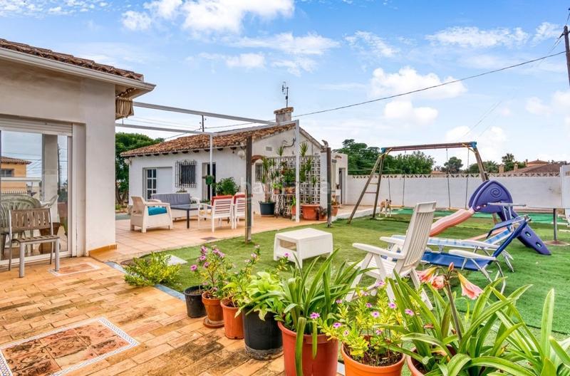 Foto ab06d3e7-4b98-40ce-8849-a68e0aad2627. Casa amb piscina a El Montgó Dénia