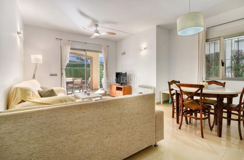 Foto 3a7d8dae-9070-449f-89a7-0399b7047480. Semi detached house with heating pool in El Montgó Dénia