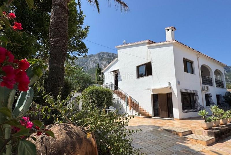 Foto 5d535c47-25e3-4f37-8857-9f930b8d211c. Casa amb piscina a El Montgó Dénia