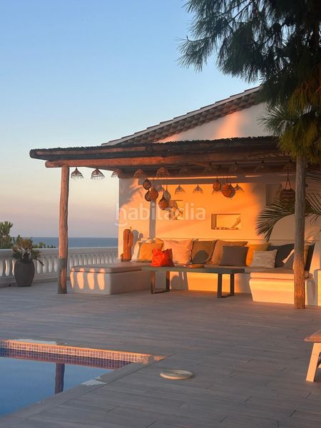 Foto b0c84bb7-4cf4-4342-8b50-c9a3ccce7894. Casa amb calefacció piscina a Las Rotas / Les Rotes Dénia