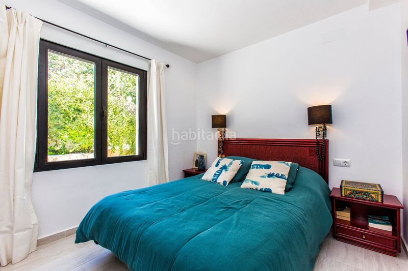 Foto e995b038-3623-4c5a-b58a-18100d4489e7. Casa amb calefacció piscina a Las Rotas / Les Rotes Dénia