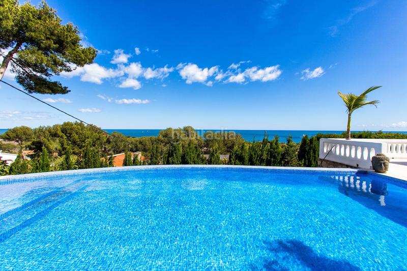 Foto cbc225f2-d31d-4a72-8f62-c8a61ea61480. Haus mit heizung pool in Las Rotas / Les Rotes Dénia