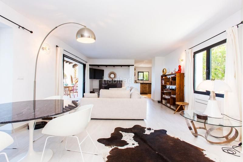 Foto 4496db14-d48a-437a-92c1-5beed2aedcc5. Maison avec chauffage piscine dans Las Rotas / Les Rotes Dénia