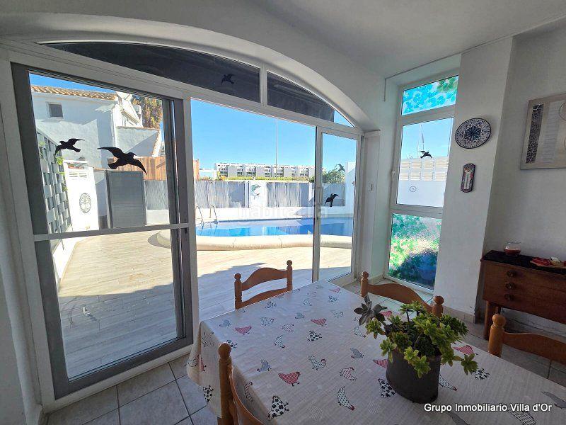 Foto 3100deeb-abc8-467a-a9f9-da186818f238. Casa amb piscina a Verger (el)