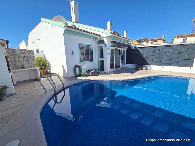 Foto f3acf3b4-776e-4d4e-a28e-ae401596607d. Casa amb piscina a Verger (el)