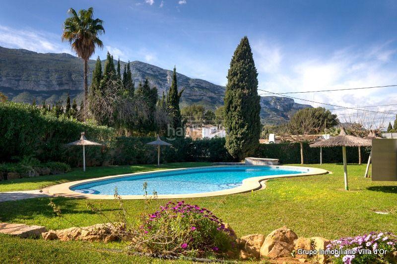 Foto e67661bf-c915-412e-b162-730b62772120. Reihenhaus mit heizung pool in El Montgó Dénia