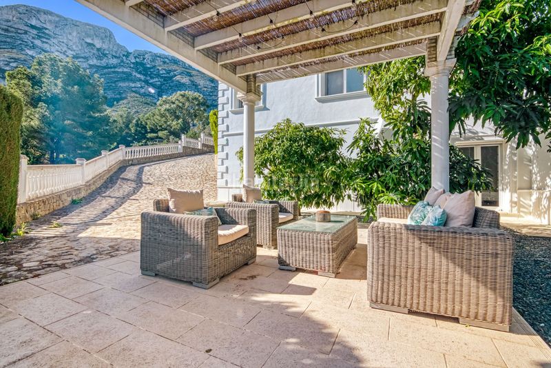 Foto 0c4684f2-353d-469b-b1bf-e992c08aabcc. Casa amb calefacció piscina a El Montgó Dénia