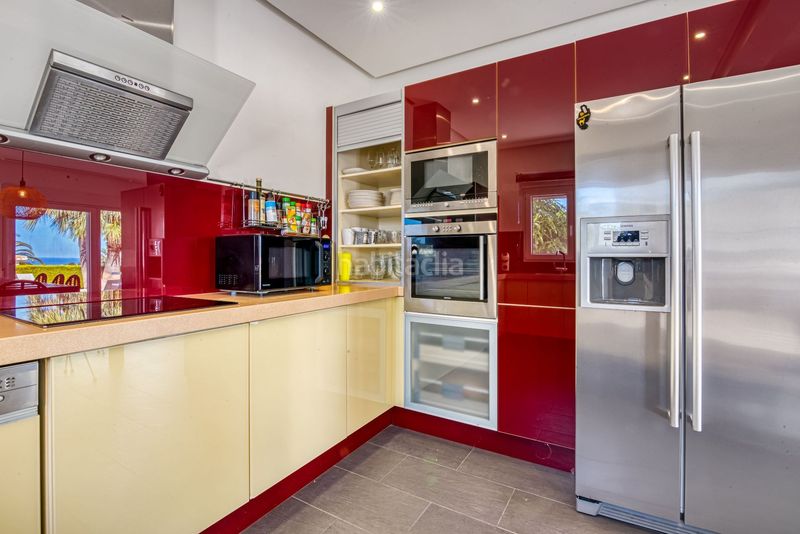 Foto f36e54be-3cc5-4af0-b517-f3e91ef24b0b. Casa amb calefacció piscina a El Montgó Dénia