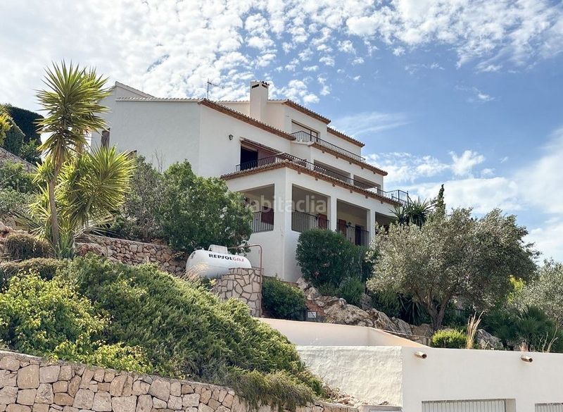 Foto 91ce51ba-e153-463a-a932-9740e7c53d9e. Casa amb calefacció aparcament piscina a El Montgó Dénia
