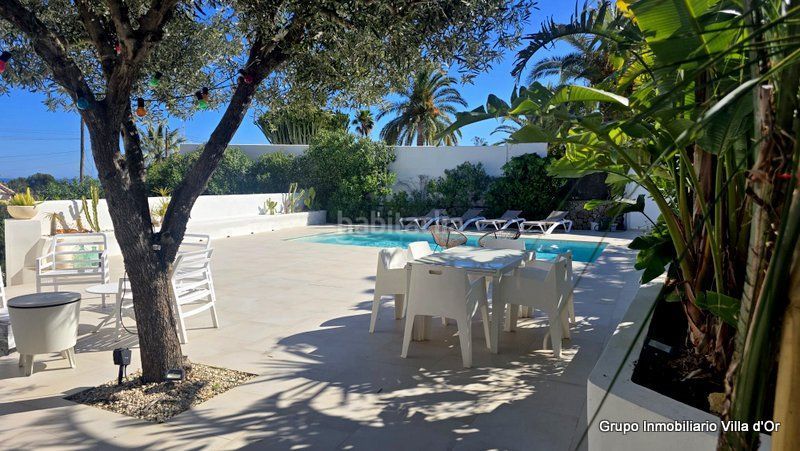 Foto be611855-e1c3-4bc8-a542-cd5f28c61e71. Casa amb calefacció piscina a El Montgó Dénia