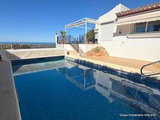 Casa a Pego. Chalet con impresionantes vistas al mar