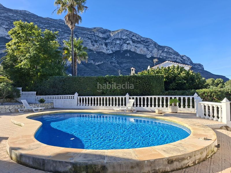Foto 05902a35-5518-4d31-9502-66523c0ba802. Casa amb piscina a El Montgó Dénia