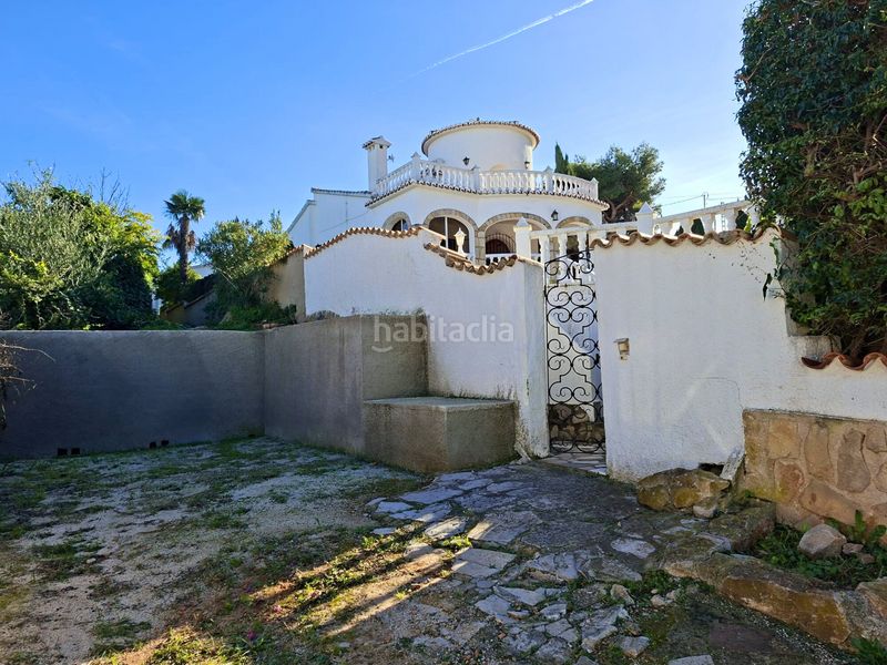Foto 94fda809-7372-48f5-8a75-d9bc4114e366. Casa amb piscina a El Montgó Dénia
