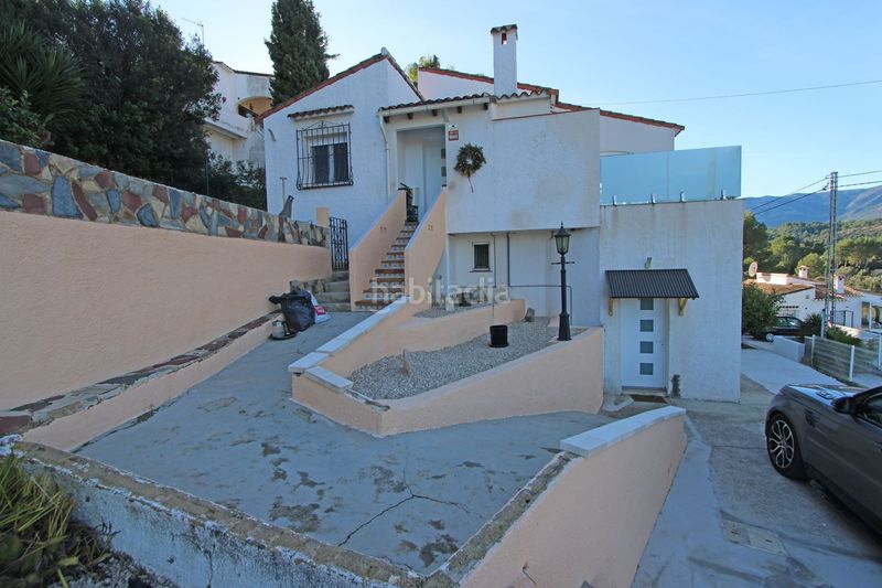 Foto 31fac0d4-d7d6-4bda-bef4-0bc68d5ae3ea. Casa chalet con piscina a la venta en Orba