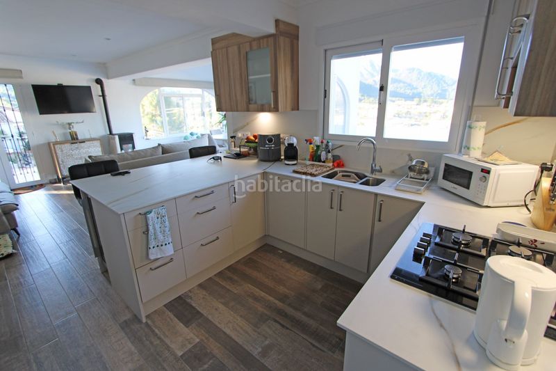 Foto 9f2462c9-3d25-4d0c-ad5d-5afc18cd3e73. Casa chalet con piscina a la venta en Orba