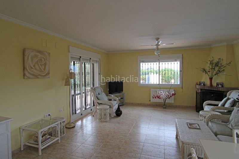 Foto a70dd5a5-0da1-4ea1-89b6-f226d57c26e6. Casa amb calefacció piscina a Benidoleig