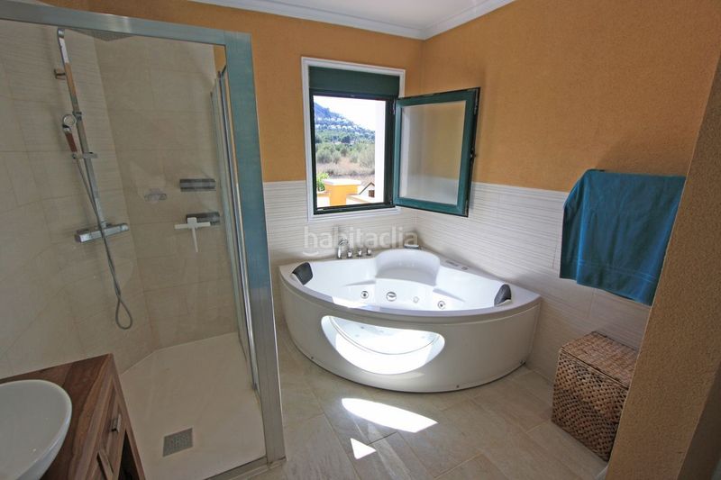 Foto 0372c7fd-94d0-4eb8-9fbc-5a558febd4d6. Casa amb calefacció aparcament a La Sella Pedreguer