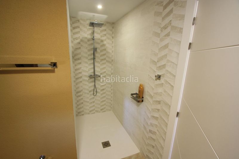 Foto 108d03ea-0a46-4baa-b3be-7b4e4a83bafc. Casa amb calefacció aparcament a La Sella Pedreguer