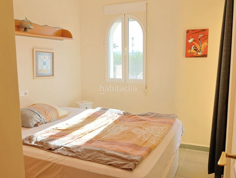 Foto ab4ac334-de4e-412b-99a9-eb285e92fae8. Casa adossada amb calefacció a Poblets (els)