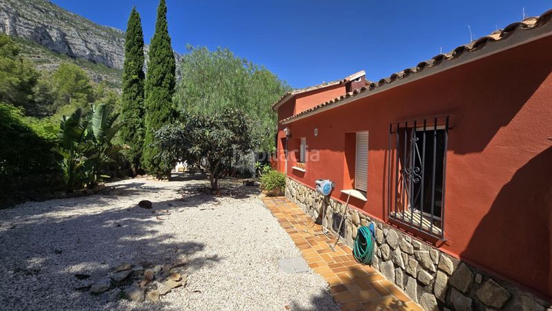 Foto 1c18d799-8d9a-4f4a-b20a-a2cfab156cfd. Casa amb piscina a El Montgó Dénia