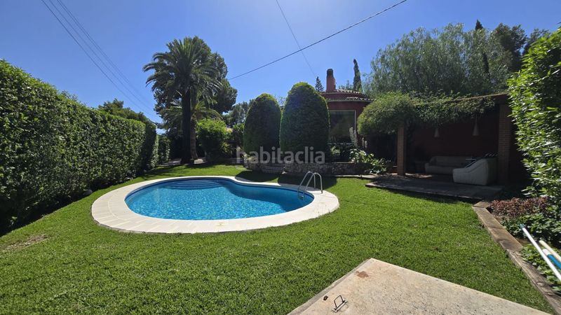 Foto acfb3141-7d7e-44db-8858-4dfc06a080b1. Casa amb piscina a El Montgó Dénia