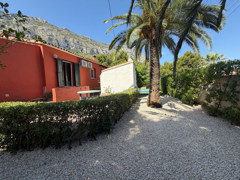 Foto b8a529b8-8602-458e-9c0f-35b0b0f6597b. Casa amb piscina a El Montgó Dénia
