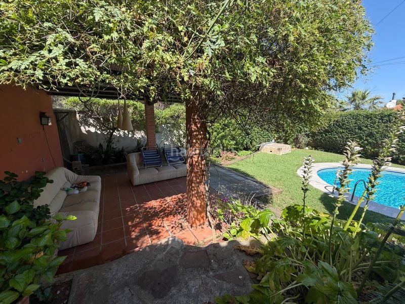 Foto d2e81f21-b5cb-4de7-aee8-01ba287b0d32. Casa amb piscina a El Montgó Dénia