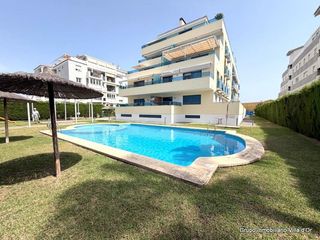 Apartament a La Pedrera-Vessanes. Luminoso apartamento junto al centro de dénia con piscina, jardi