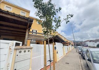 Casa adossada a Centro Urbano. Casa adosada denia