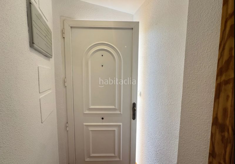Foto b2871010-bd36-42ac-ad4c-ec484abb5fb6. Casa adossada a Centro Urbano Dénia