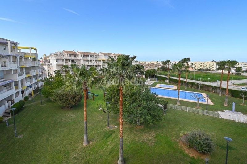 Foto 9afd1f22-e83b-4a32-88d9-27cd05762df0. Apartament amb piscina a Les Bovetes - La Felicidad Dénia