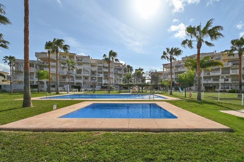 Foto c3f85fce-a353-4a97-adb5-c4c67a295d42. Apartament amb piscina a Les Bovetes - La Felicidad Dénia