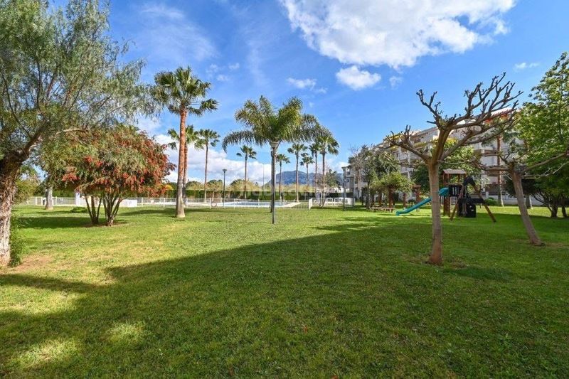 Foto ec452111-d862-4ea5-b301-008f376f2c1d. Apartament amb piscina a Les Bovetes - La Felicidad Dénia
