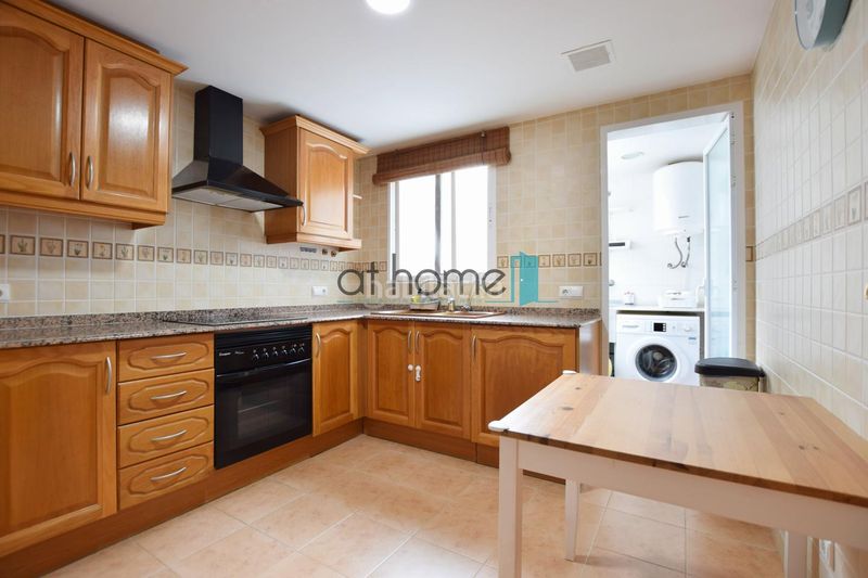 Foto 4d44a7df-b17a-4d76-b574-2f7d02b990b4. Location appartement avec parking dans Centro Bétera