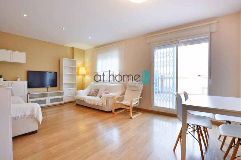 Foto 84c096c9-b845-41fa-a379-14dc17f923d2. Location appartement avec parking dans Centro Bétera