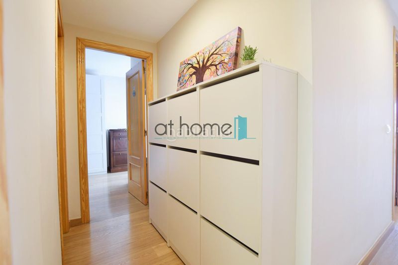 Foto abad6788-e0c8-46eb-a739-34e2701faa1a. Location appartement avec parking dans Centro Bétera