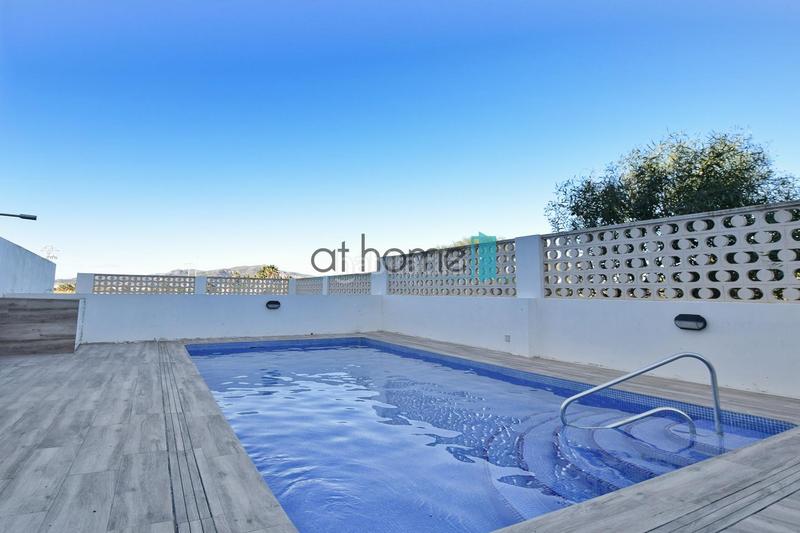 Foto f07c40de-5a8a-4d85-9152-ba0fcbe2a18e. Location duplex avec parking piscine dans playas de Puçol Puçol