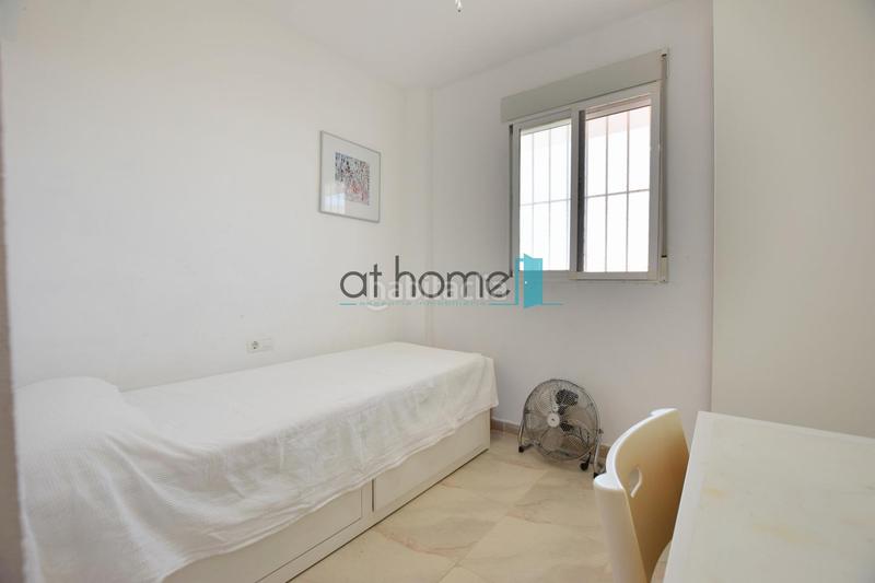 Foto d371513e-5ba8-4a44-a68c-57ac536bd55f. Rent duplex with parking pool in playas de Puçol Puçol