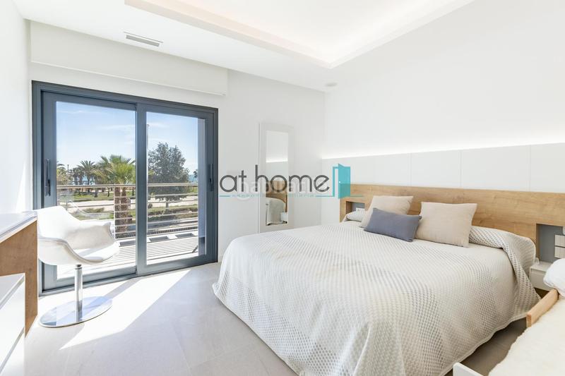 Foto dffad7d1-4f6c-4fc0-92c9-bd999a2f9441. Casa , la casa perfecta en primera línea de playa en Almenara