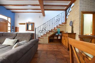 Casa  Carrer compositora matilde salvador. Sagunto, espectacular casa para entrar a vivir