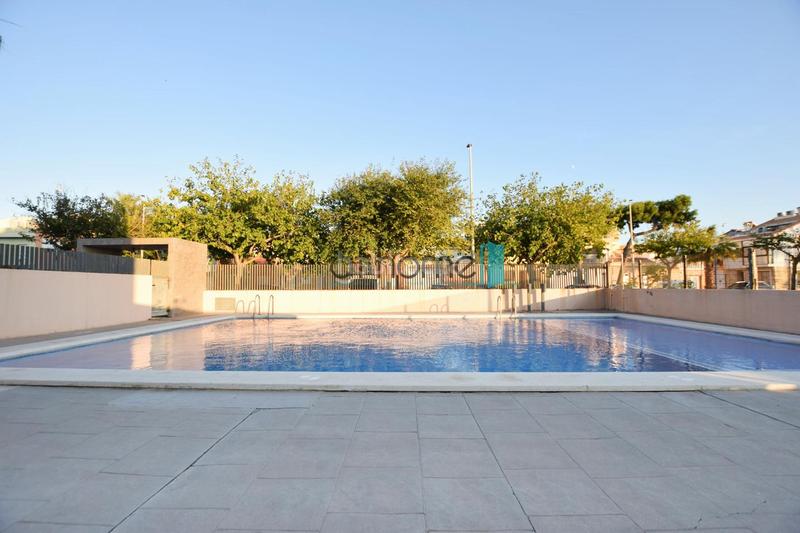 Foto 4315b628-5057-441d-913d-8435d01ff95c. Lloguer apartament amb aparcament piscina a playas de Puçol Puçol